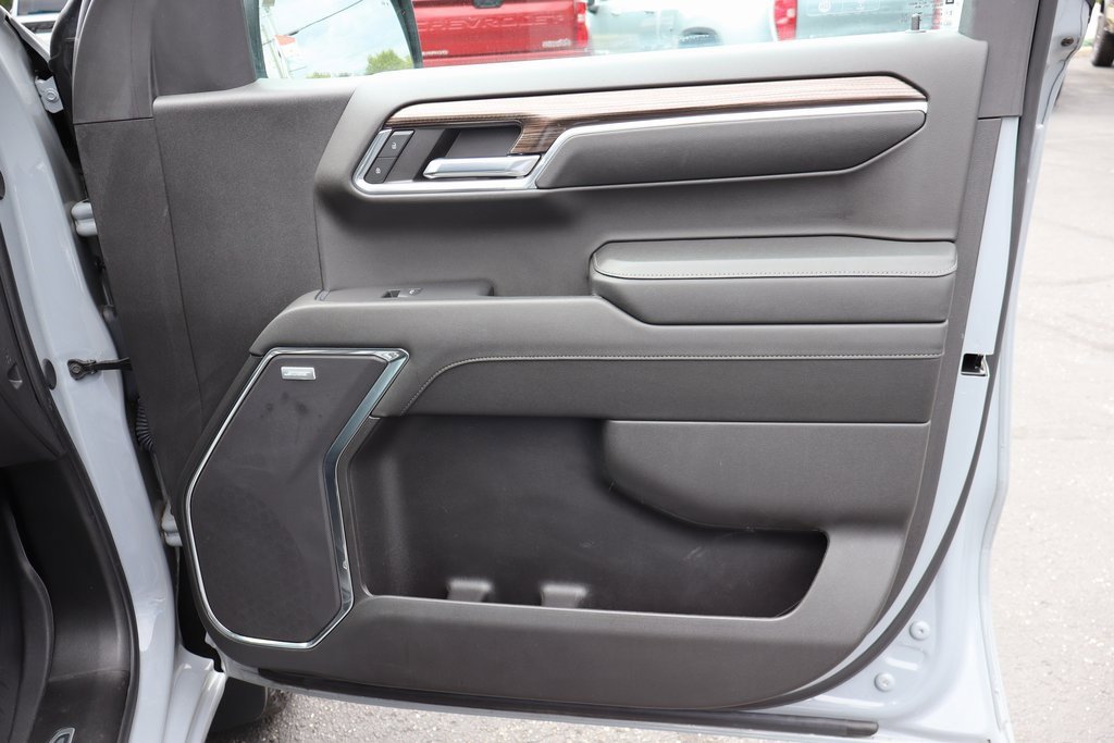 Used 2024 Chevrolet Silverado 1500 LT Trail Boss w/ LT Trail Boss Premium Package image 22