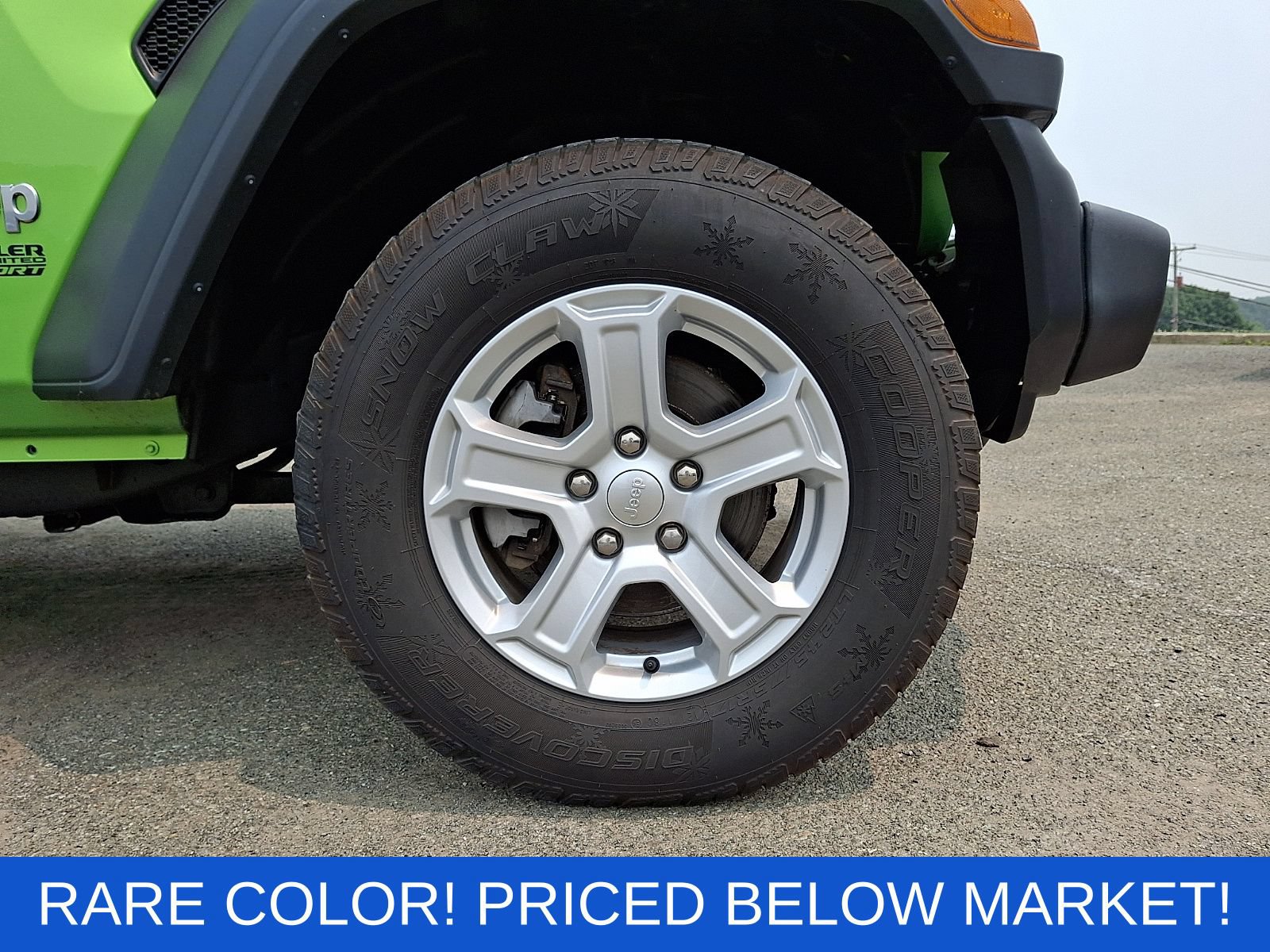 Used 2018 Jeep Wrangler Unlimited Sport S AWD/4WD image 9