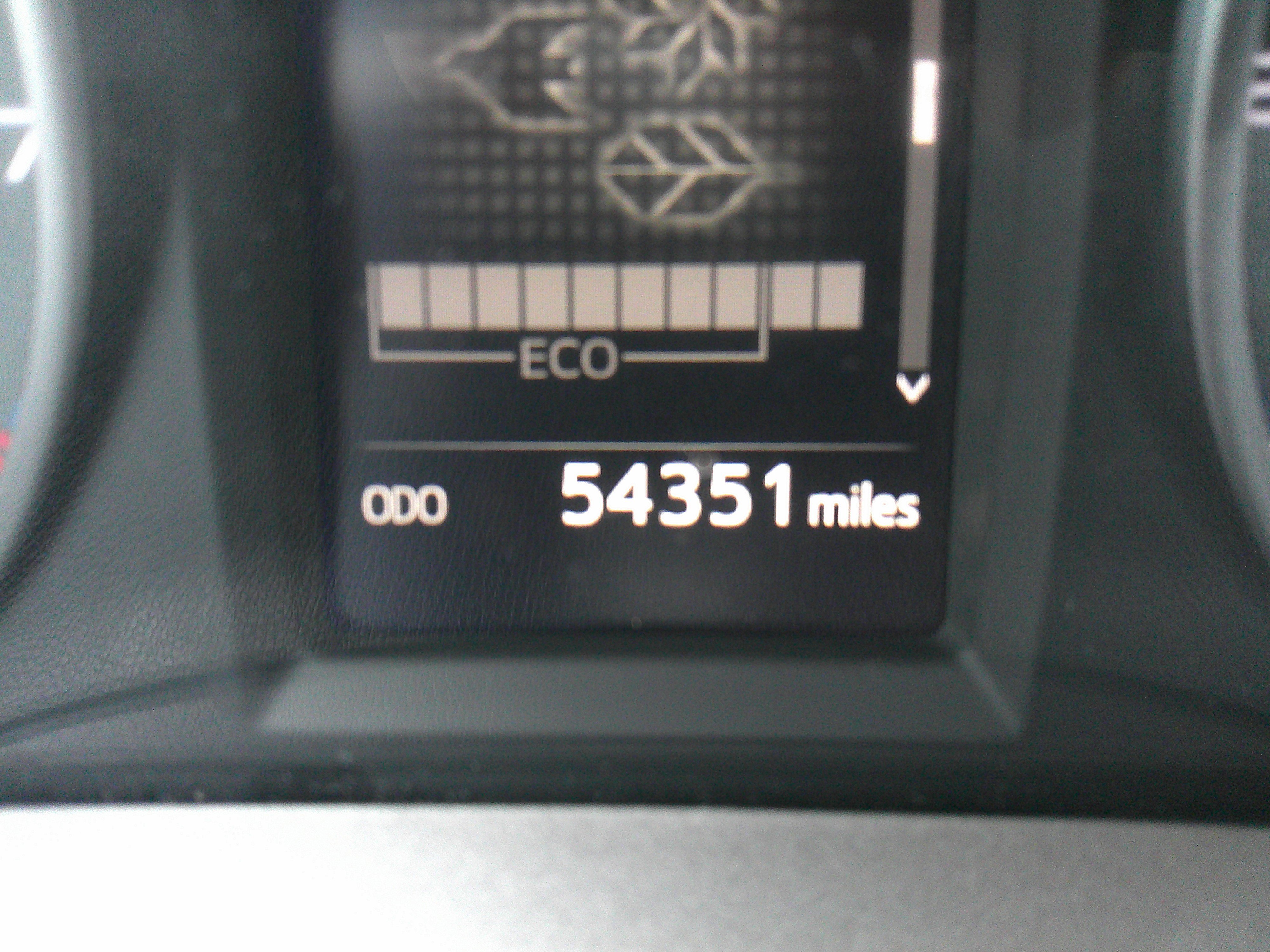 Used 2018 Toyota RAV4 XLE image 23