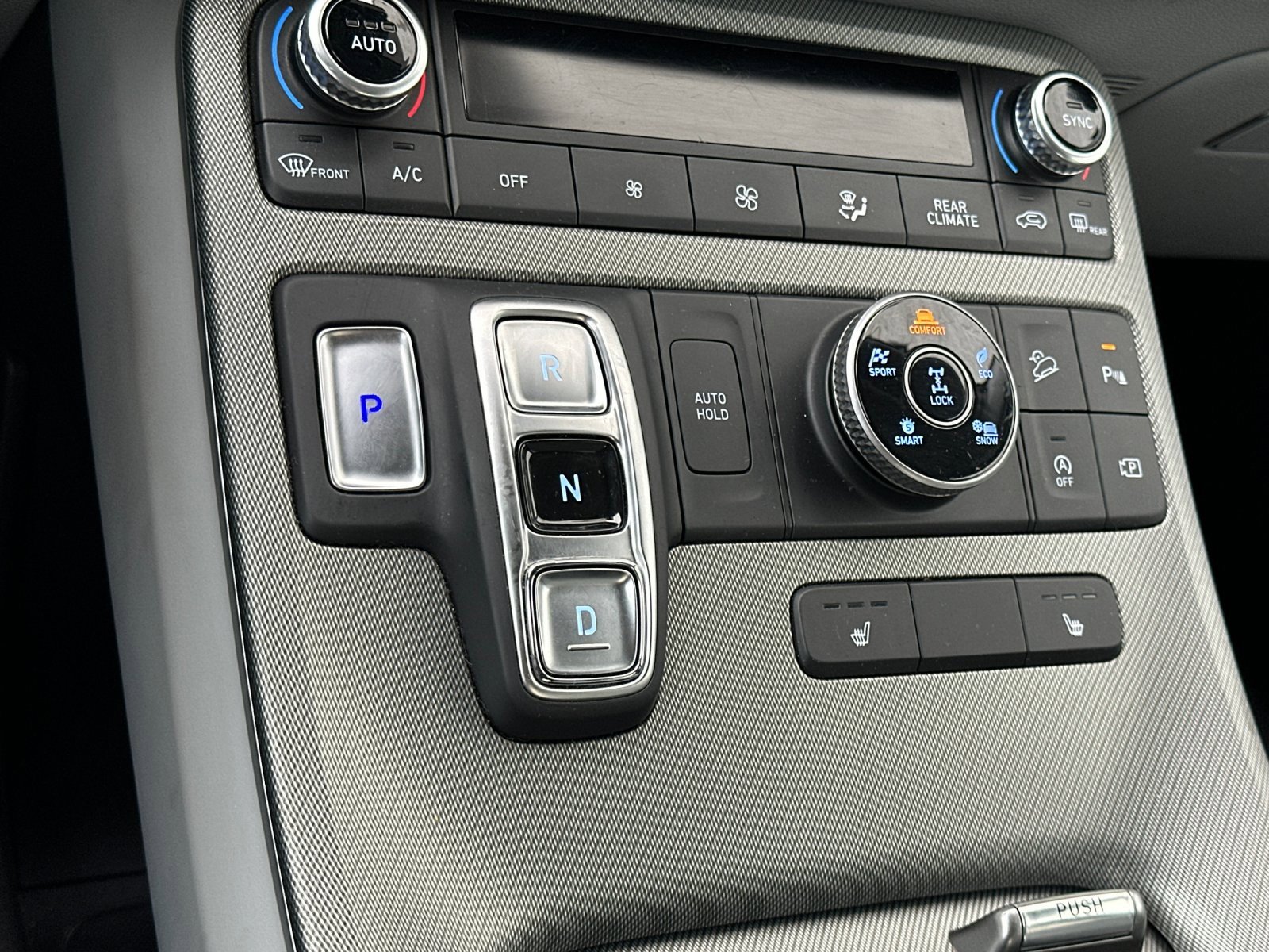 Used 2024 Hyundai Palisade SEL image 23