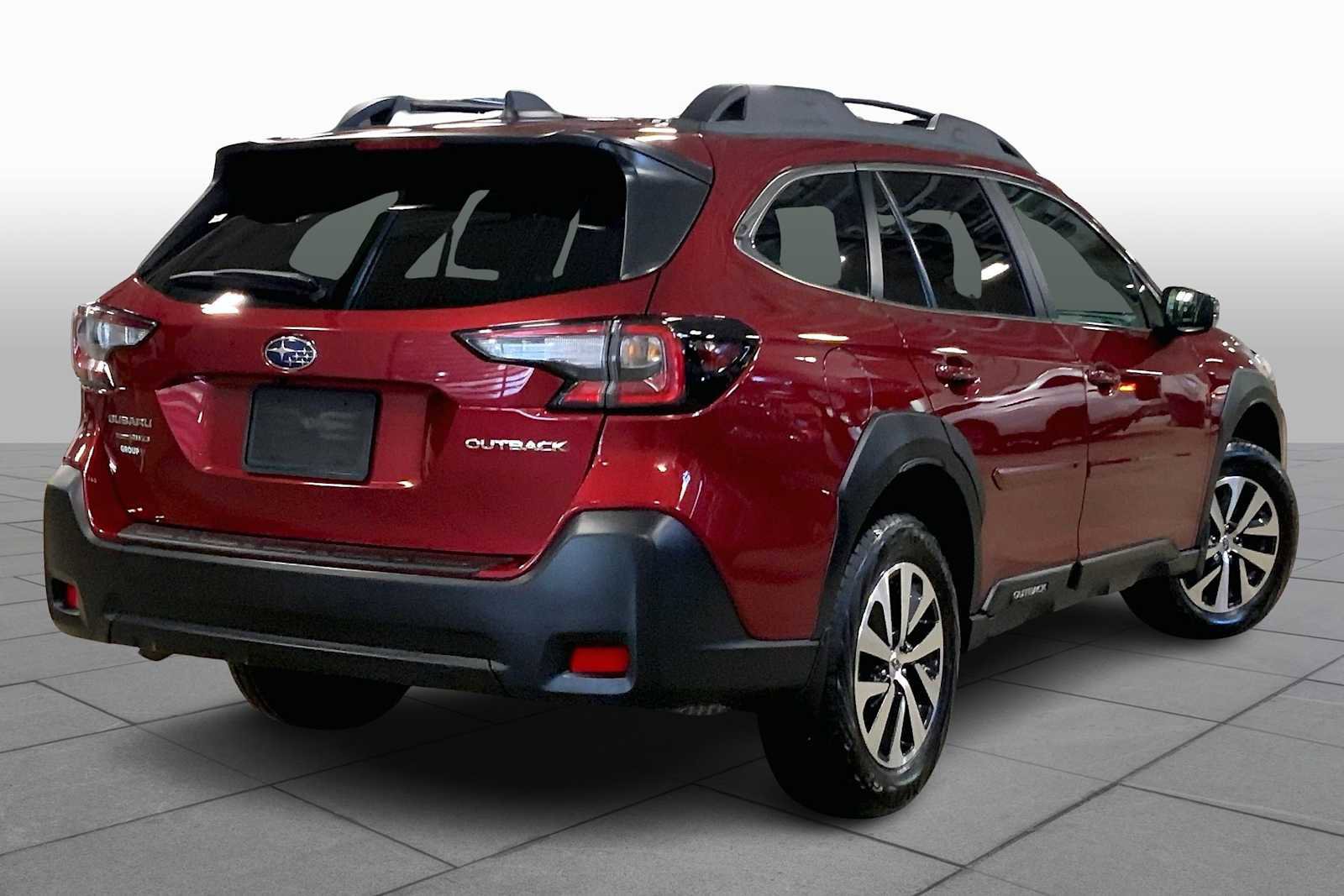 Certified 2025 Subaru Outback Premium image 13