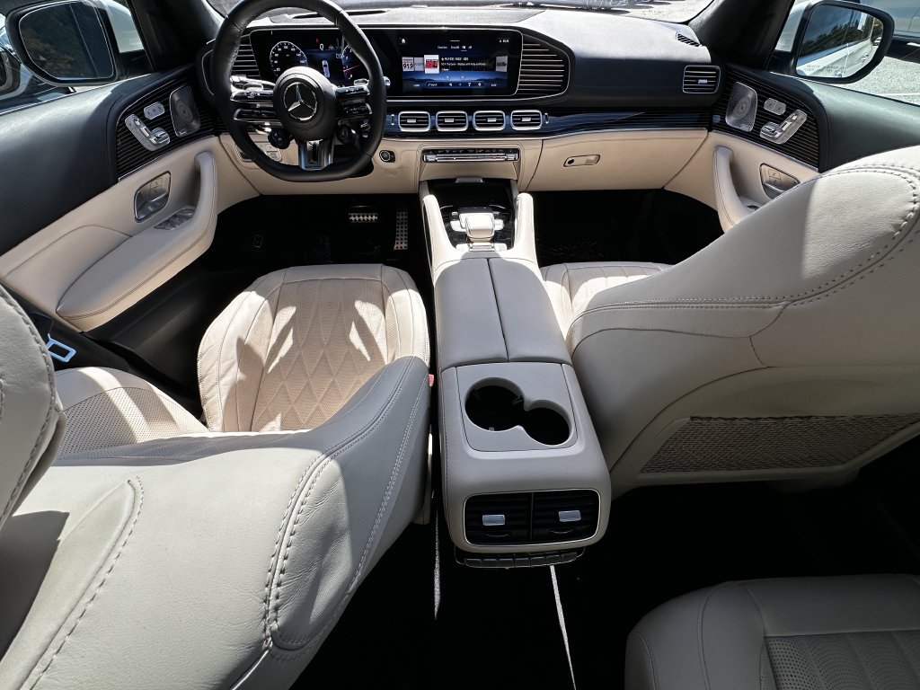 Certified 2025 Mercedes-Benz GLS 63 AMG 4MATIC image 27