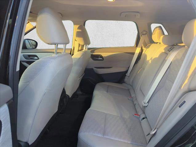 Certified 2023 Nissan Rogue SV image 18