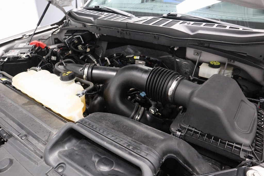 Certified 2022 Ford F150 XLT w/ Equipment Group 302A High image 13