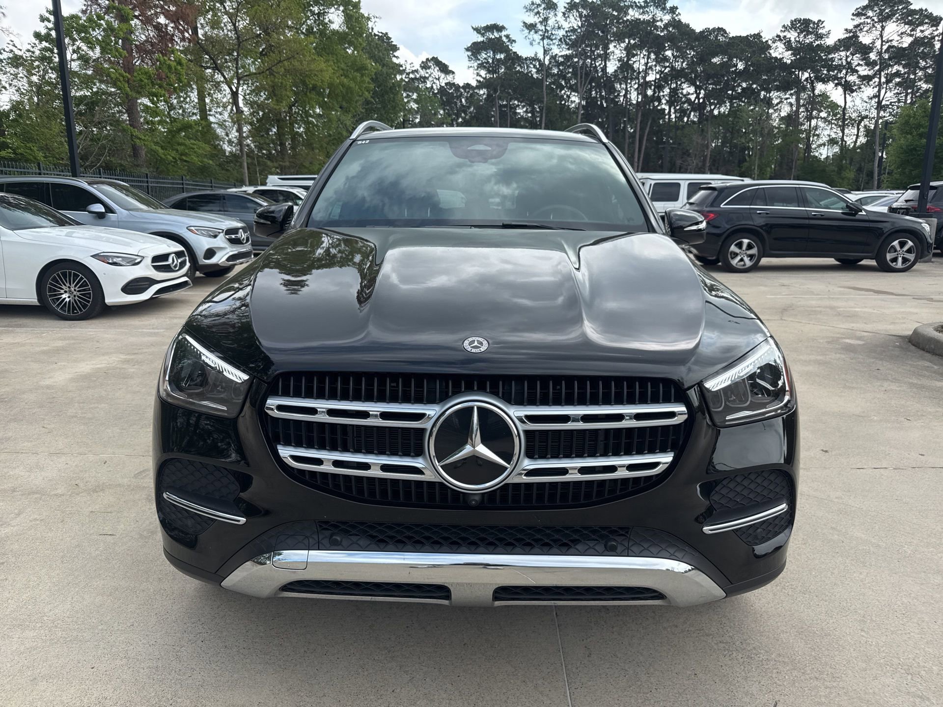 Used 2026 Mercedes-Benz GLE 350 4MATIC image 2