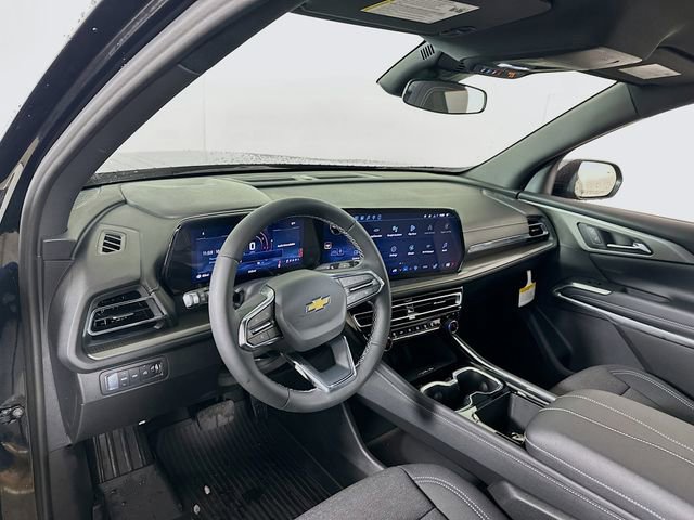 New 2026 Chevrolet Traverse LT w/ LPO, Floor Liner Package image 9