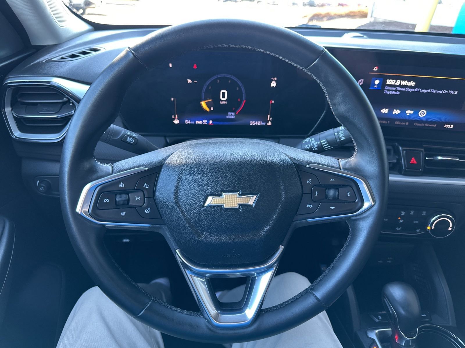 Used 2024 Chevrolet TrailBlazer LT w/ LT Cold Weather Package image 24