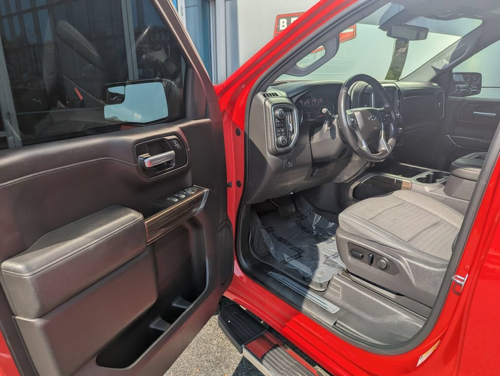 Used 2019 Chevrolet Silverado 1500 RST AWD/4WD image 9