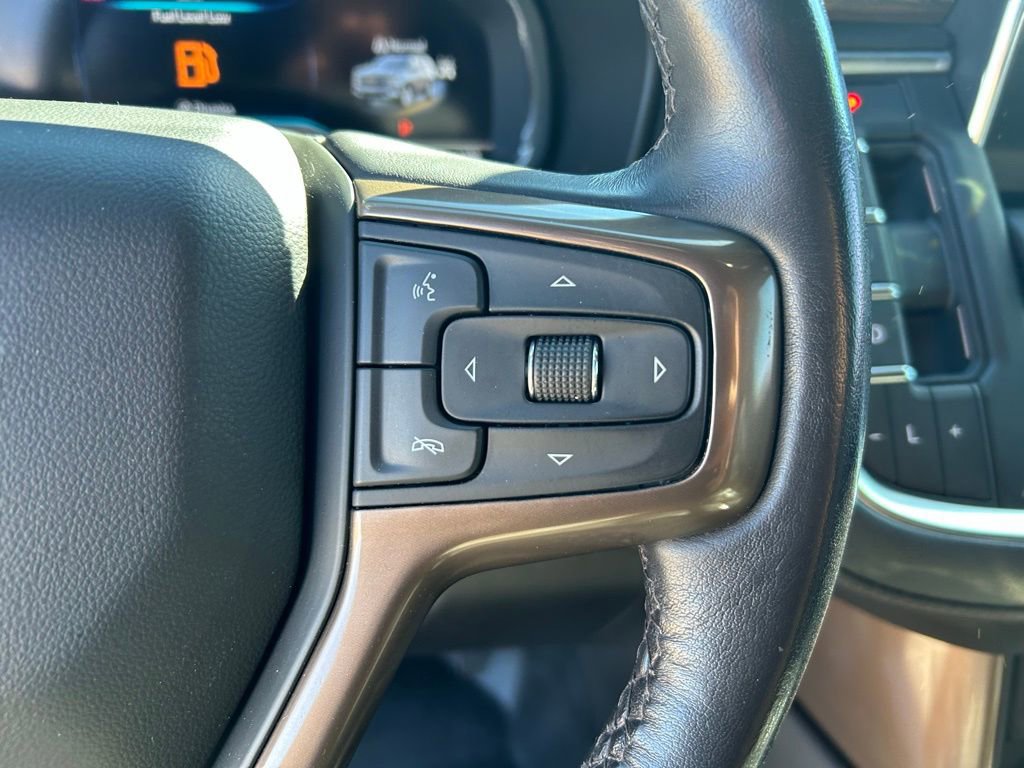 Used 2022 Chevrolet Tahoe High Country AWD/4WD image 11