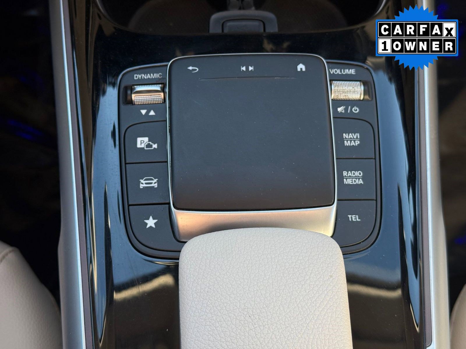 Certified 2022 Mercedes-Benz GLB 250 4MATIC w/ Premium Package Lite image 15