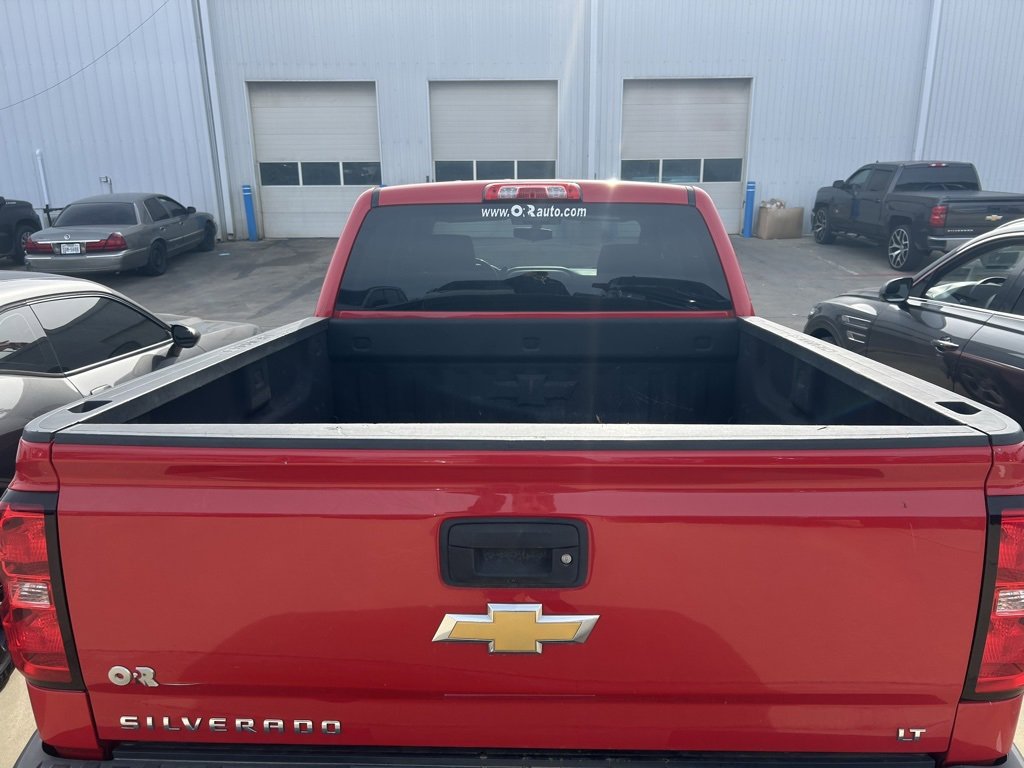 Used 2018 Chevrolet Silverado 1500 LT w/ Texas Edition image 9