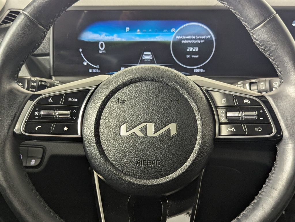 Used 2025 Kia Seltos EX FWD image 15