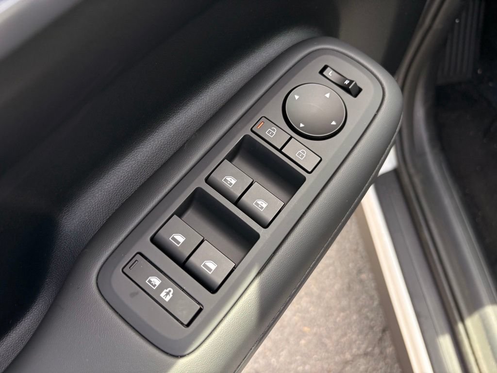 New 2027 Hyundai Santa Fe SEL FWD image 12