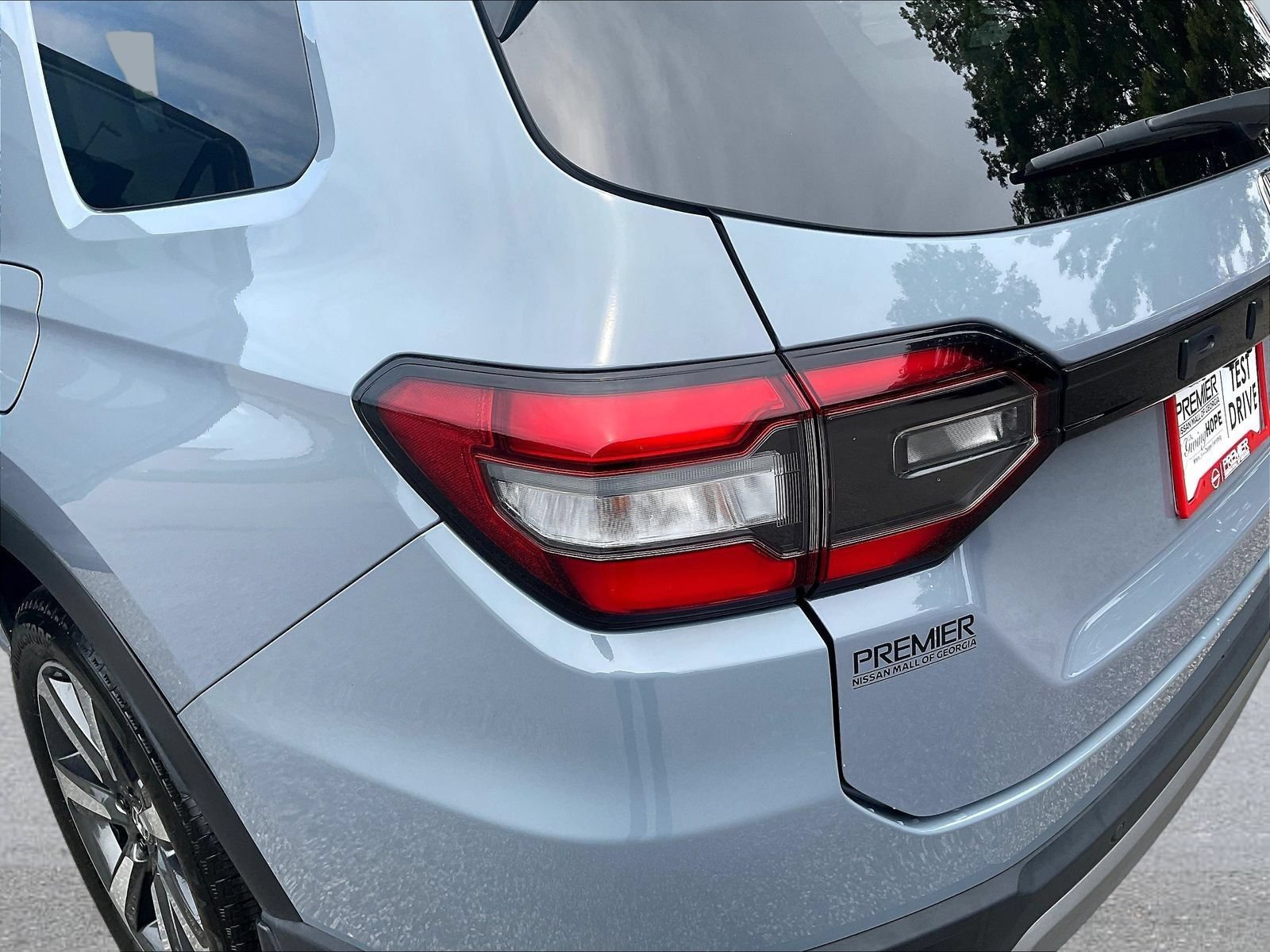 Used 2025 Honda Pilot Touring image 18