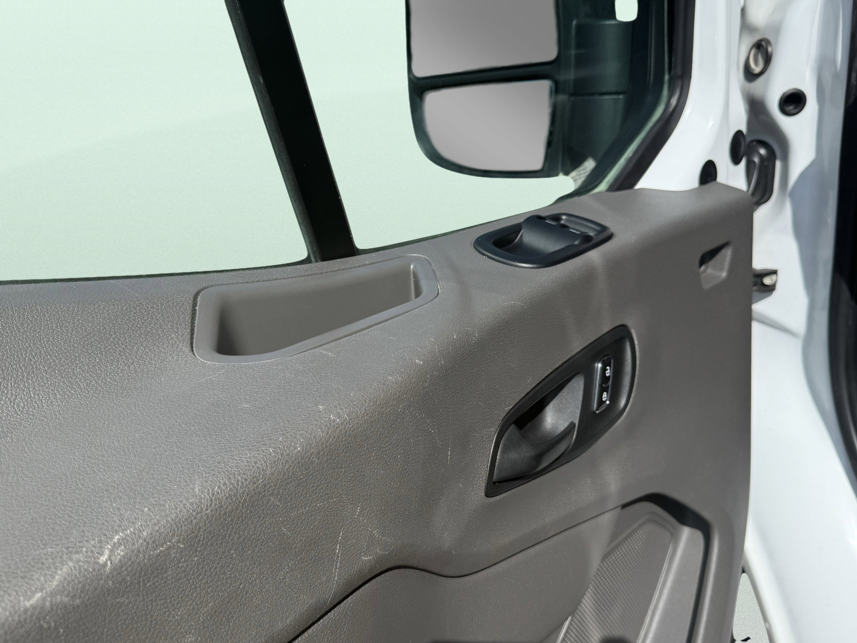 Used 2023 Ford Transit 350 XL image 35