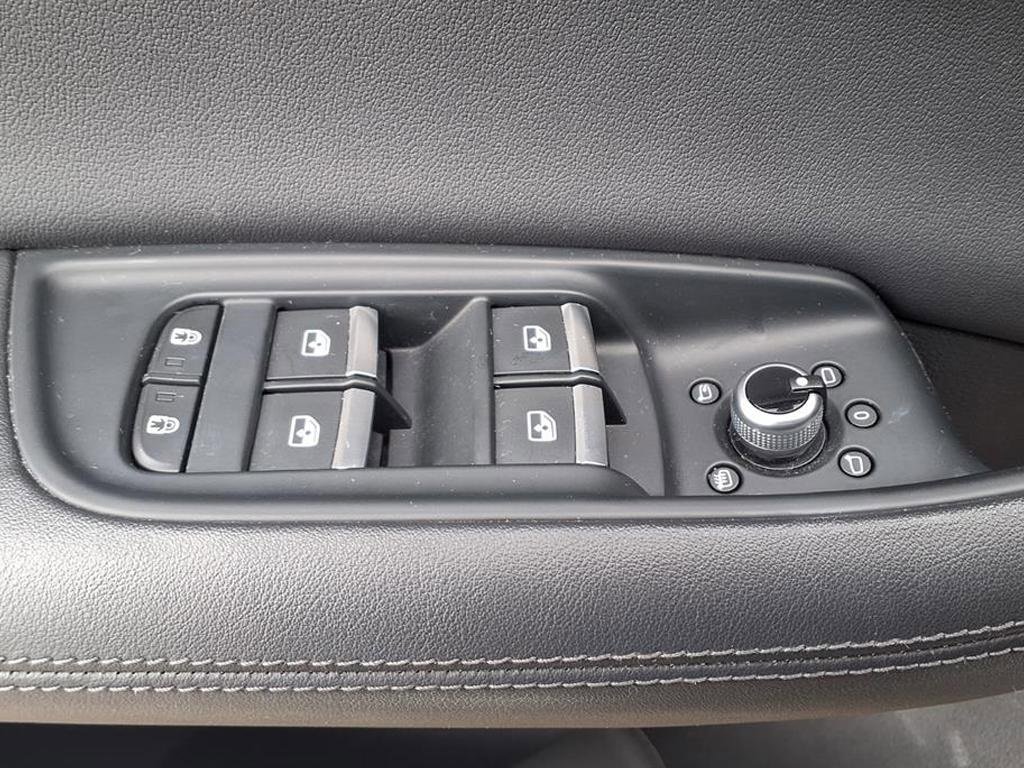 Used 2023 Audi Q7 3.0T Premium Plus w/ Premium Plus Package image 9