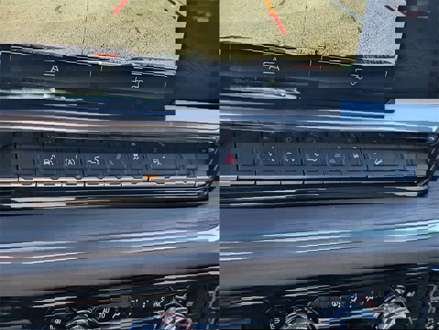 Used 2025 GMC Sierra 1500 SLT image 15