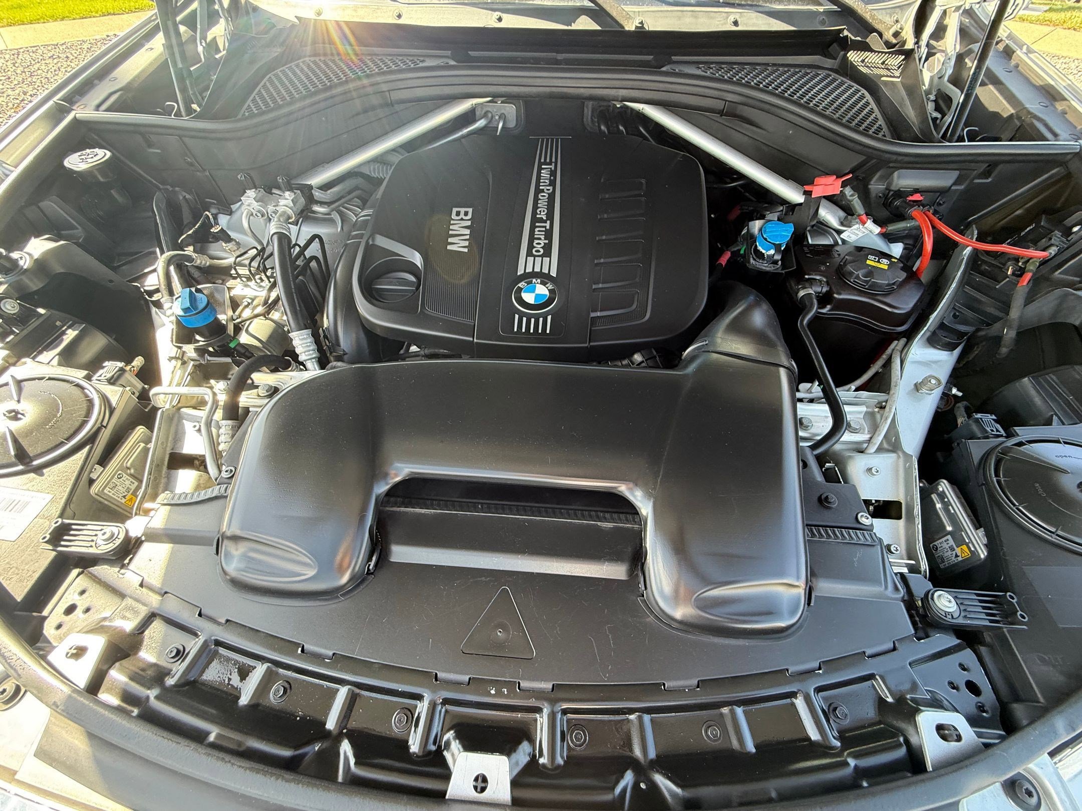 Used 2015 BMW X5 xDrive35d AWD/4WD image 36