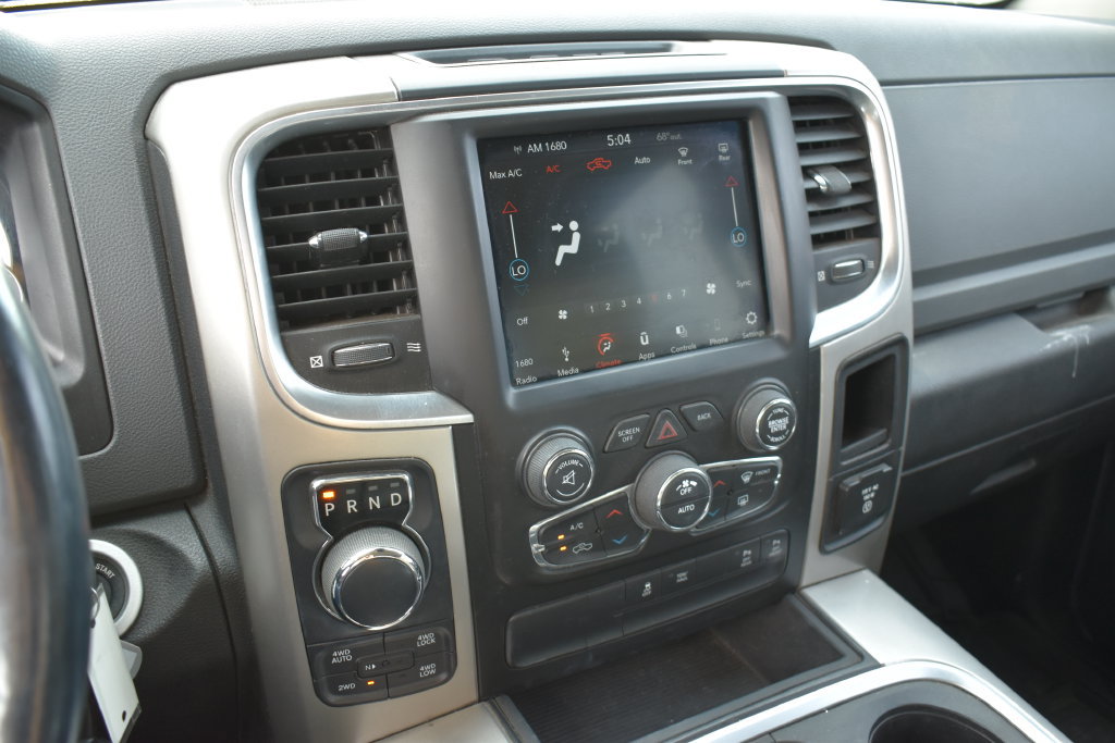 Used 2019 RAM 1500 Big Horn AWD/4WD image 11