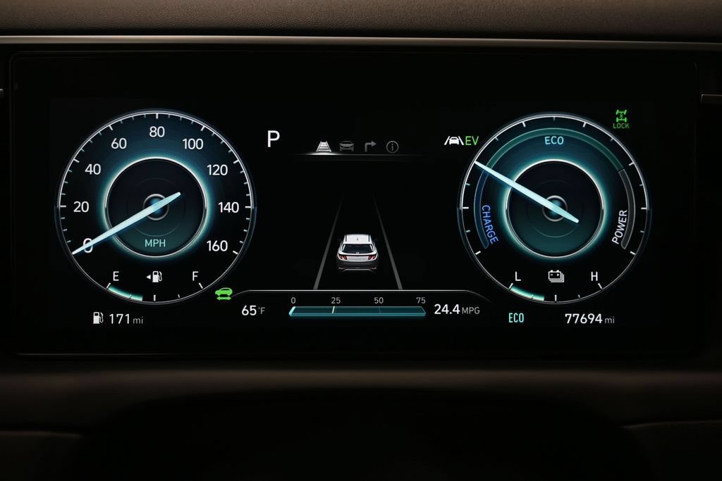 Certified 2022 Hyundai Tucson Limited AWD/4WD image 9