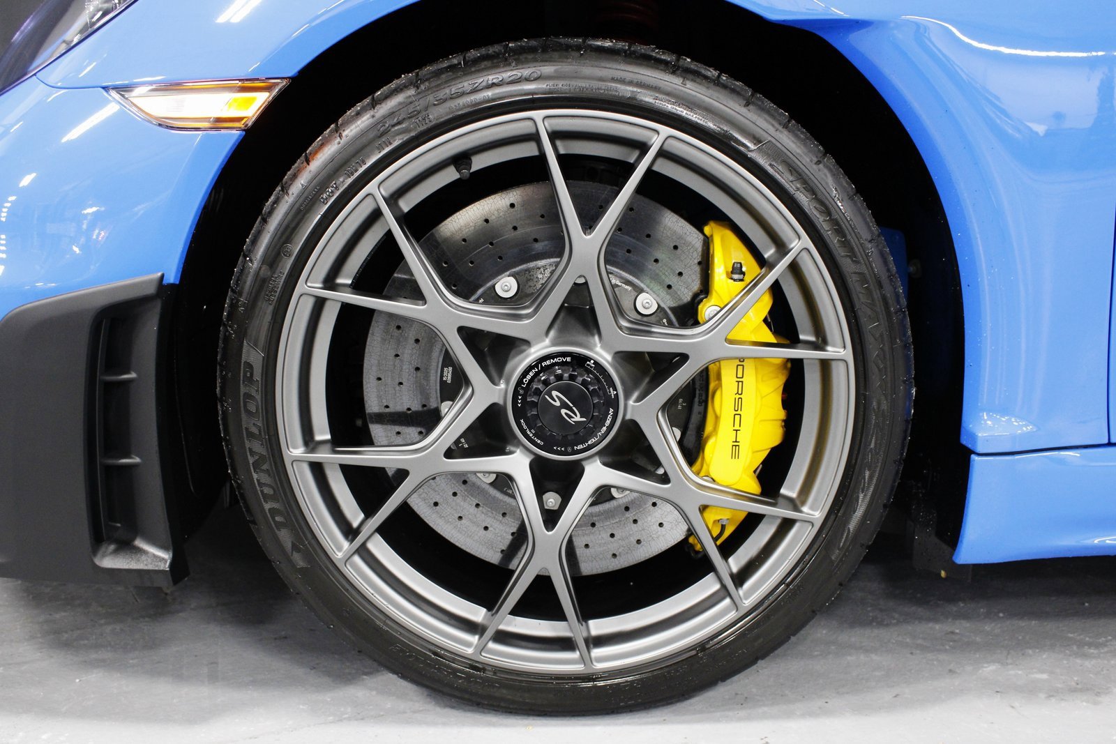 Certified 2025 Porsche 718 Cayman GT4 RS w/ Weissach Package image 11