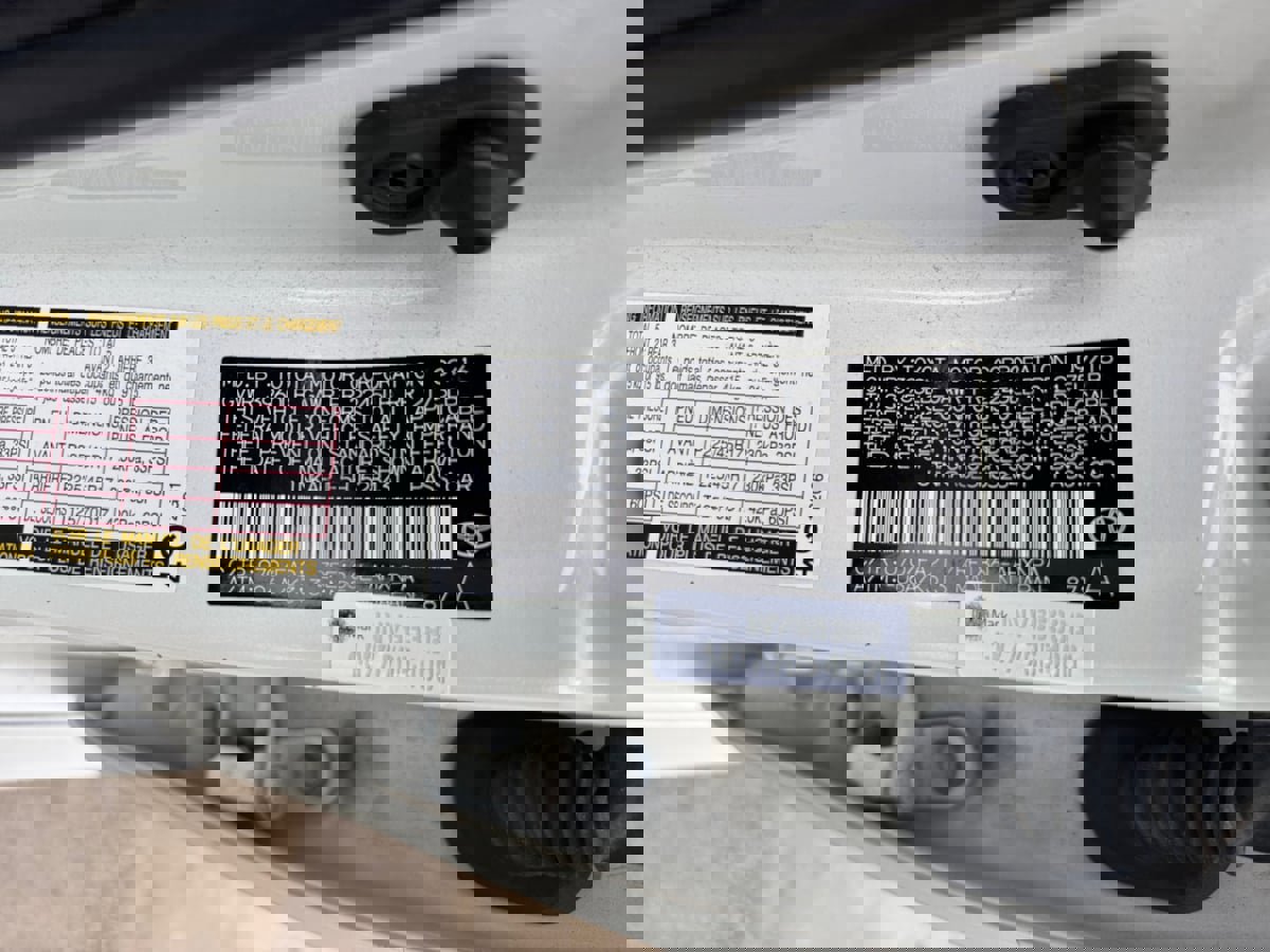 Used 2017 Toyota Corolla iM FWD image 21