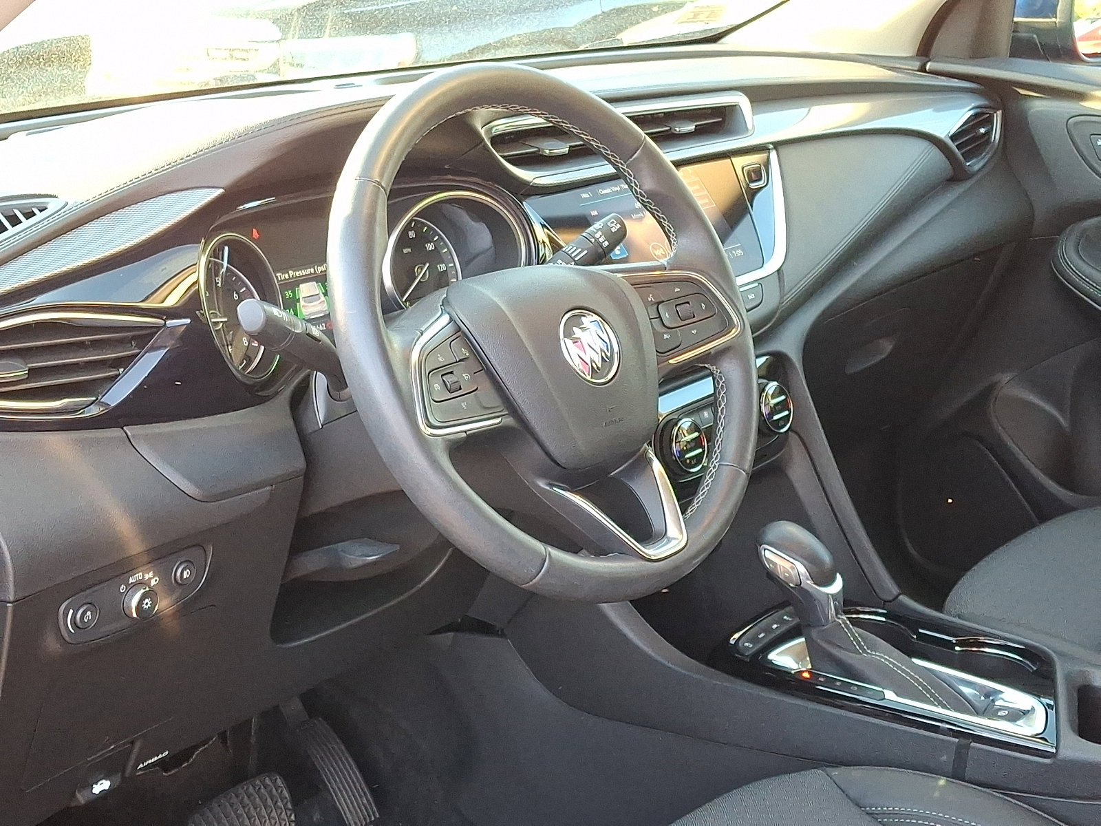 Used 2023 Buick Encore GX Select w/ Safety Package II AWD/4WD image 15