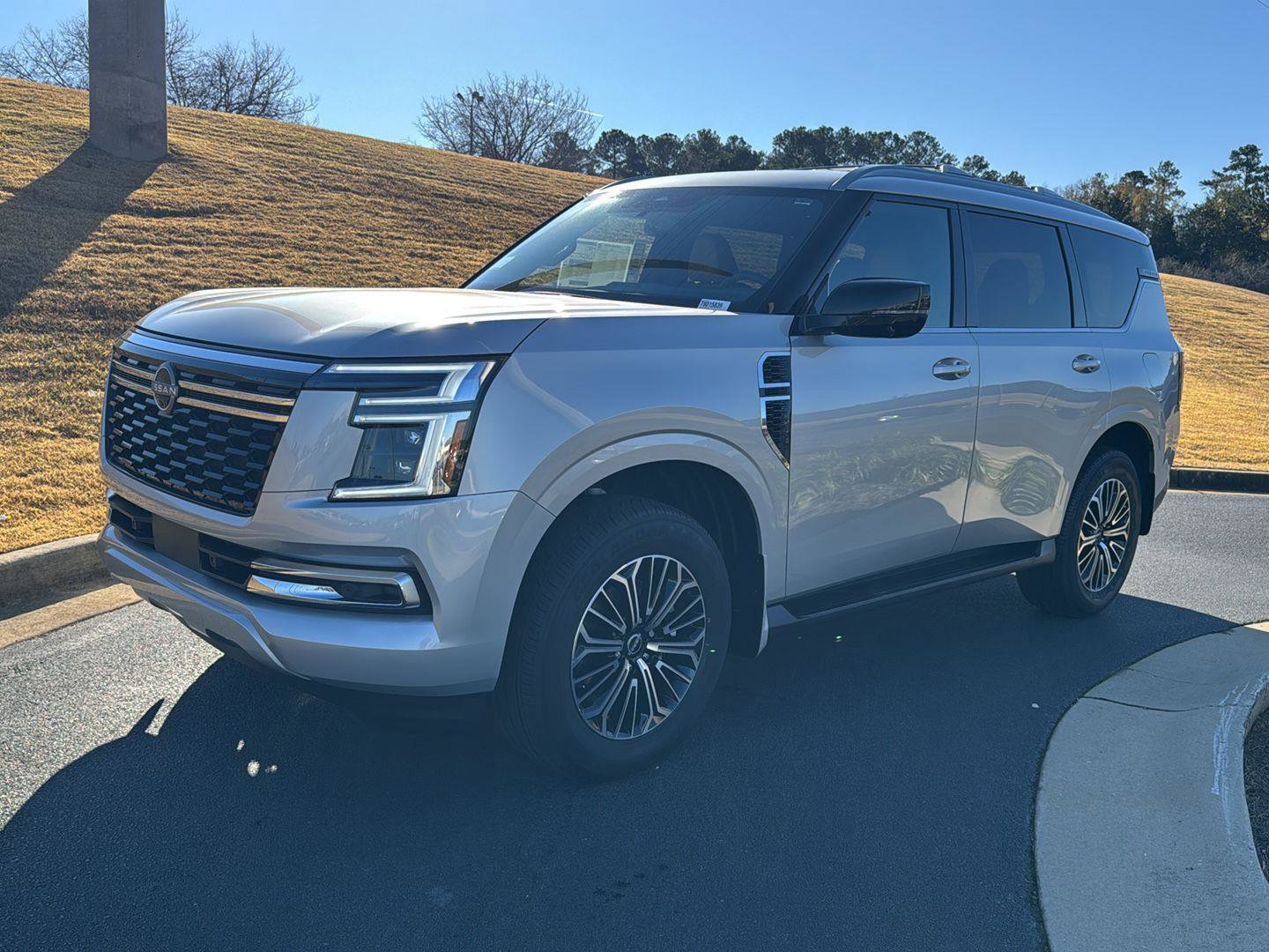 New 2026 Nissan Armada SL w/ Captain's Chari Seat Package