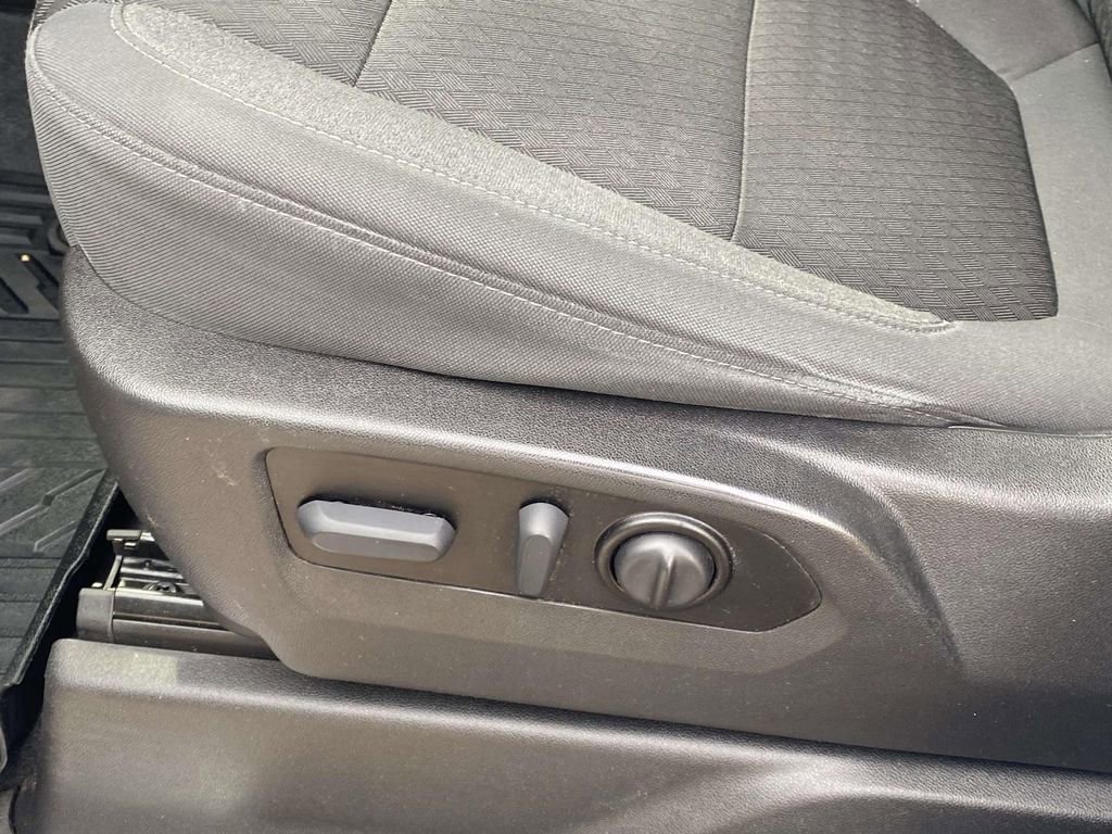 Used 2021 Chevrolet Silverado 1500 RST image 21