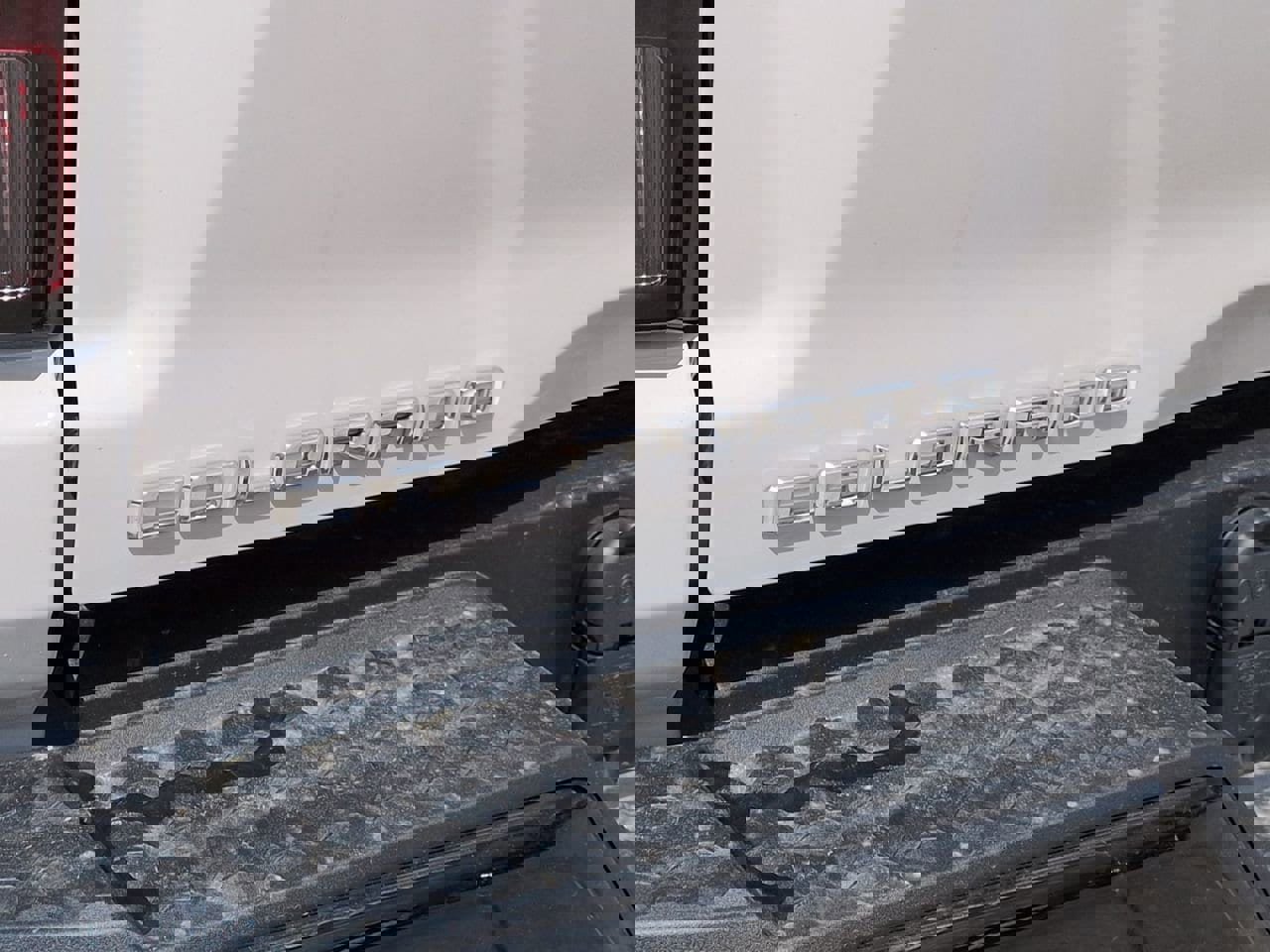 New 2026 Chevrolet Colorado ZR2 w/ Technology Package AWD/4WD image 6