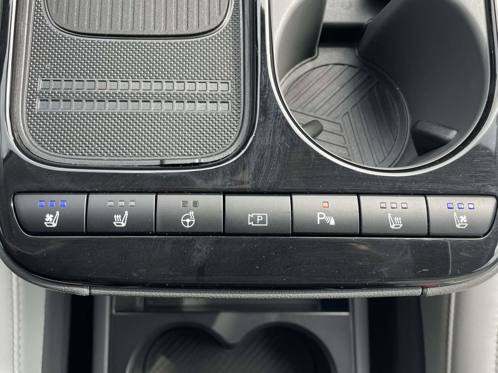 Certified 2026 Hyundai Ioniq 5 Limited image 26