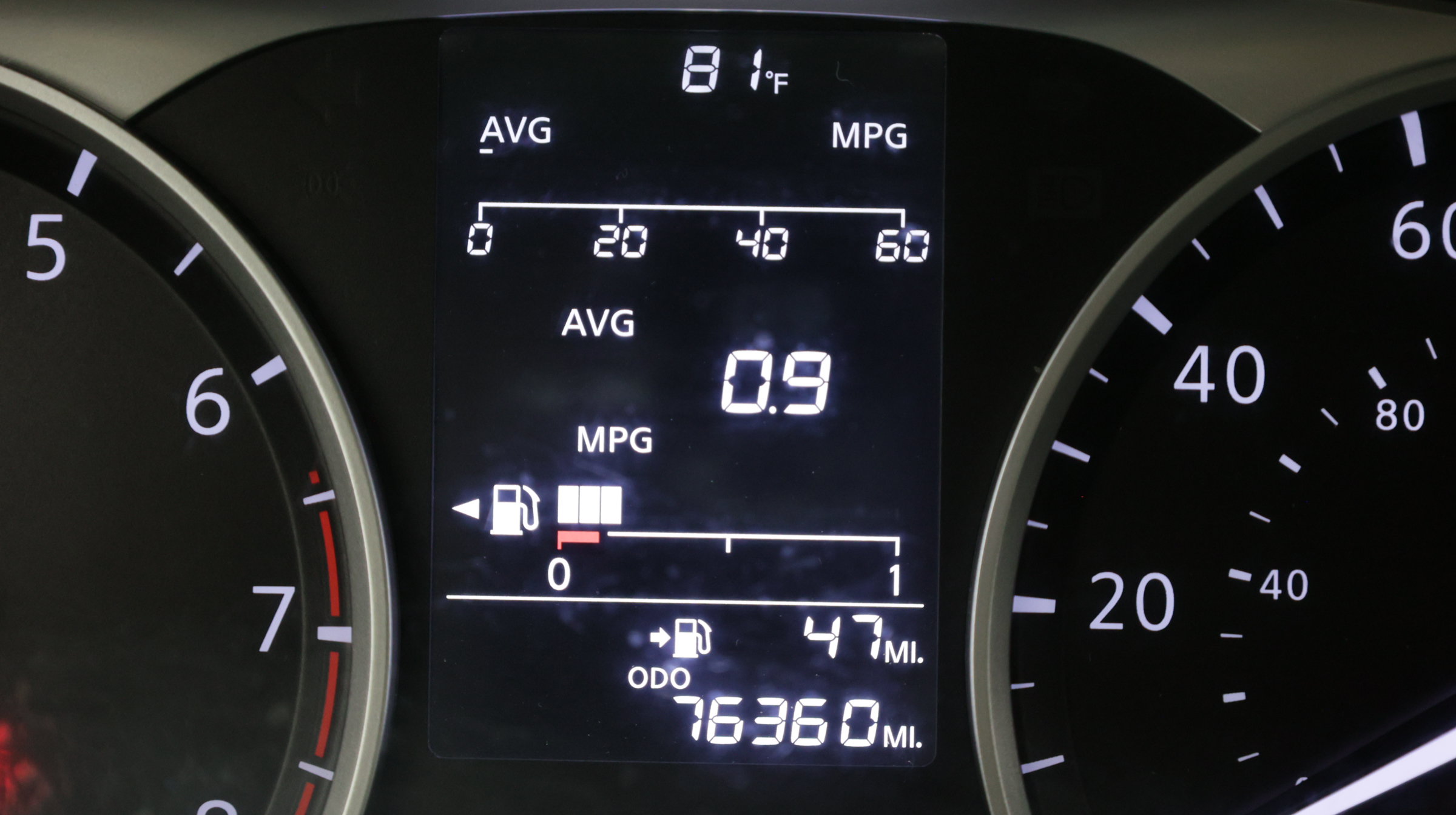 Used 2020 Nissan Versa S FWD image 21