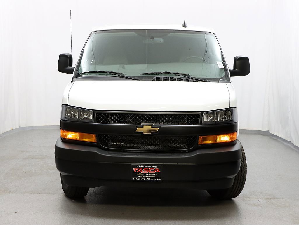 New 2025 Chevrolet Express 3500 Extended w/ Driver Convenience Package RWD image 6