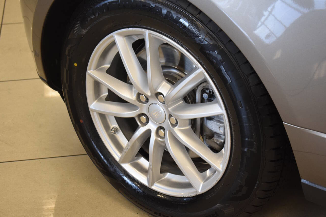 Used 2017 Land Rover Range Rover image 15