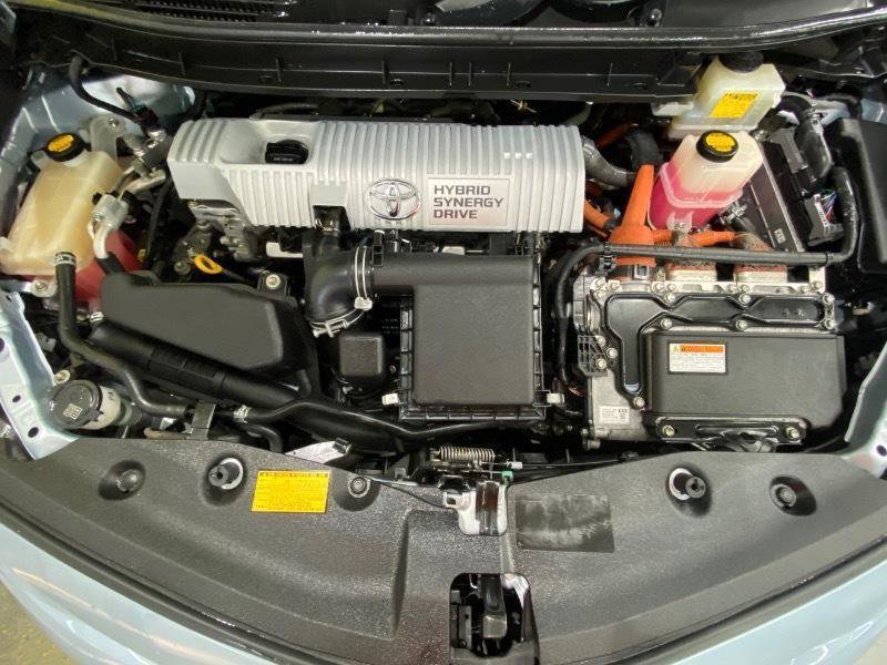 Used 2014 Toyota Prius V Five image 26