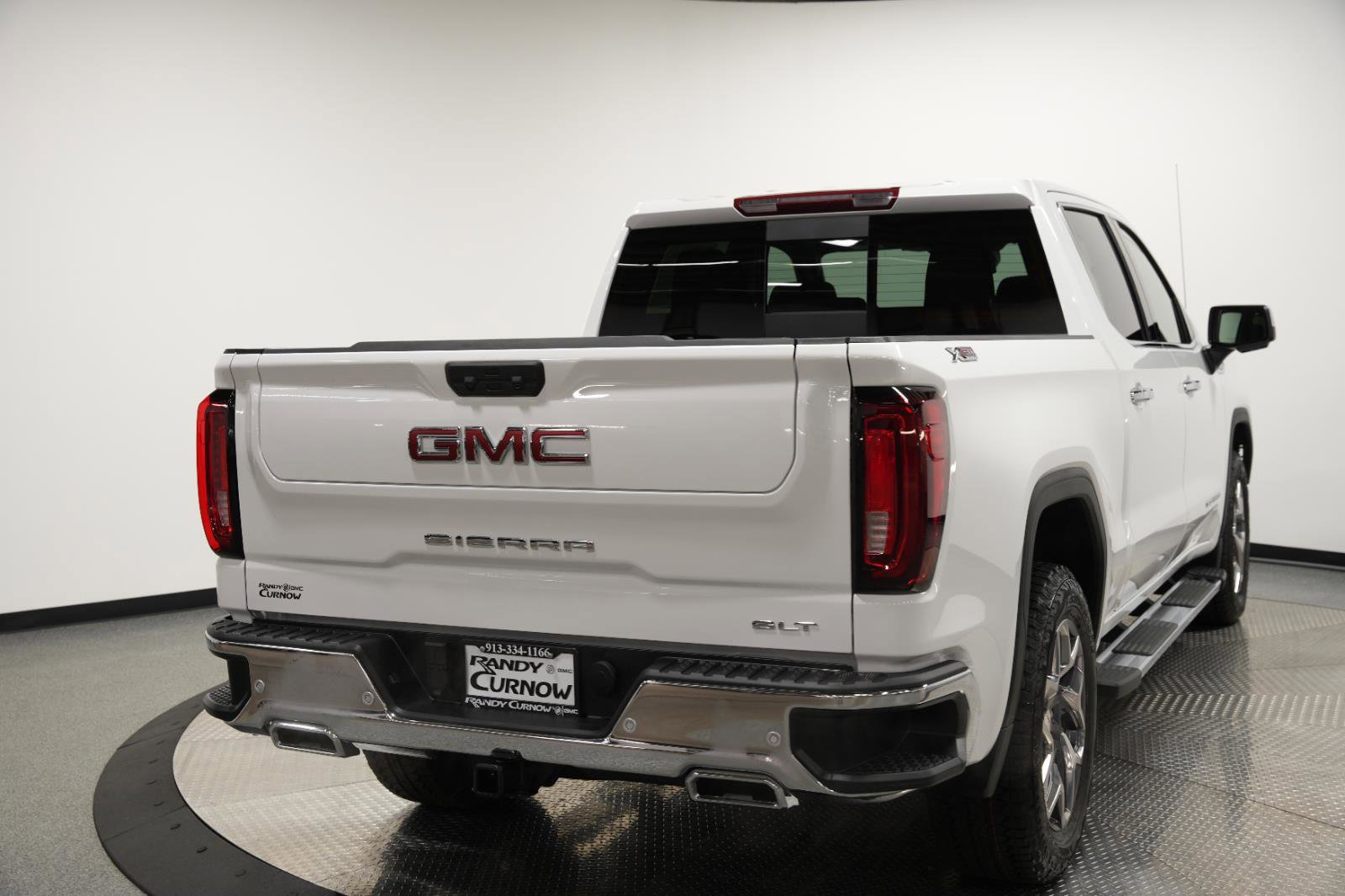 New 2026 GMC Sierra 1500 SLT w/ SLT Premium Plus Package AWD/4WD image 8