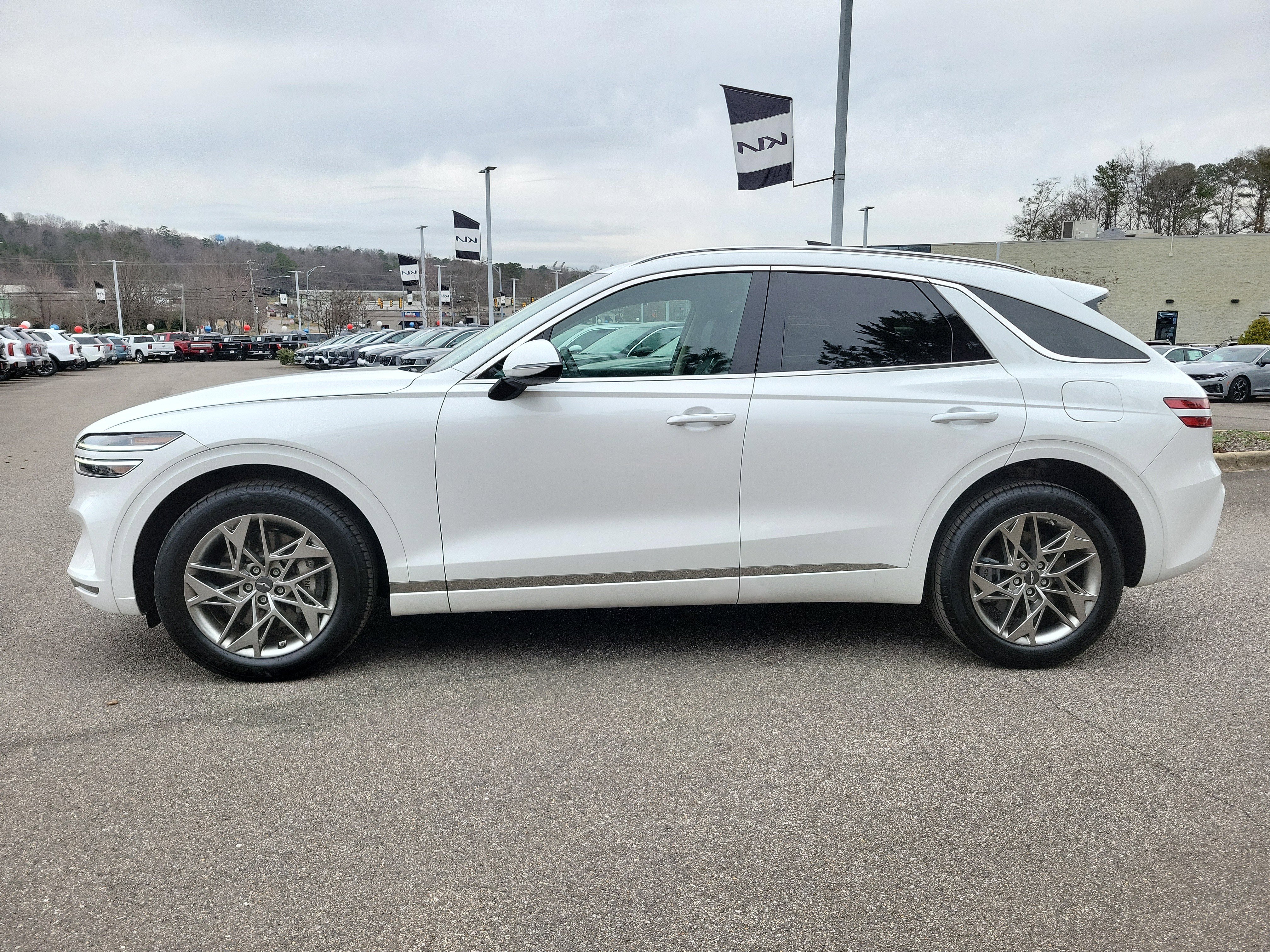 Used 2025 Genesis GV70 2.5T image 26