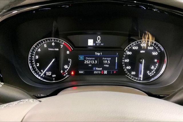 Used 2024 Cadillac XT6 Premium Luxury w/ LPO, Floor Liner Package AWD/4WD image 23