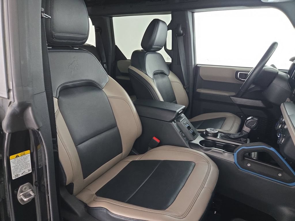 Used 2022 Ford Bronco Wildtrak AWD/4WD image 32