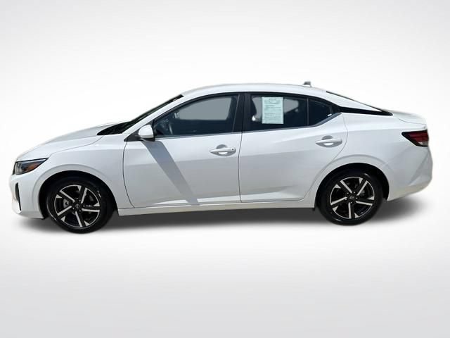 Used 2025 Nissan Sentra SV FWD image 7