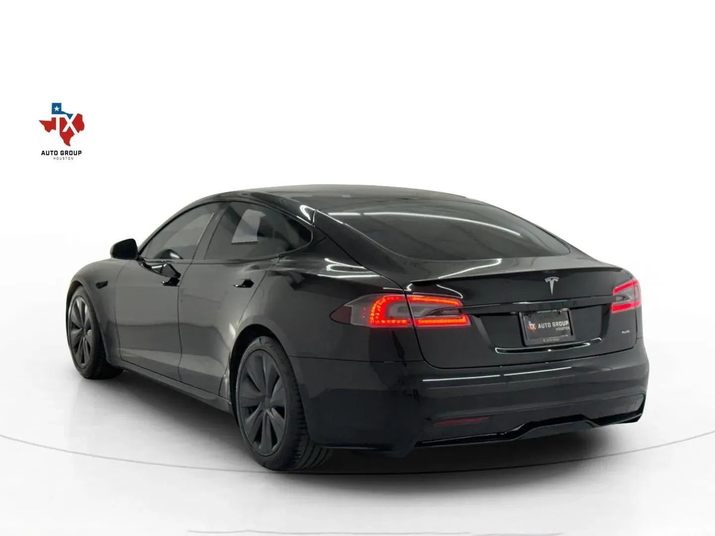 Used 2021 Tesla Model S Plaid AWD/4WD image 3