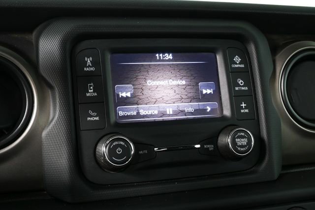 Used 2020 Jeep Wrangler Sport image 5