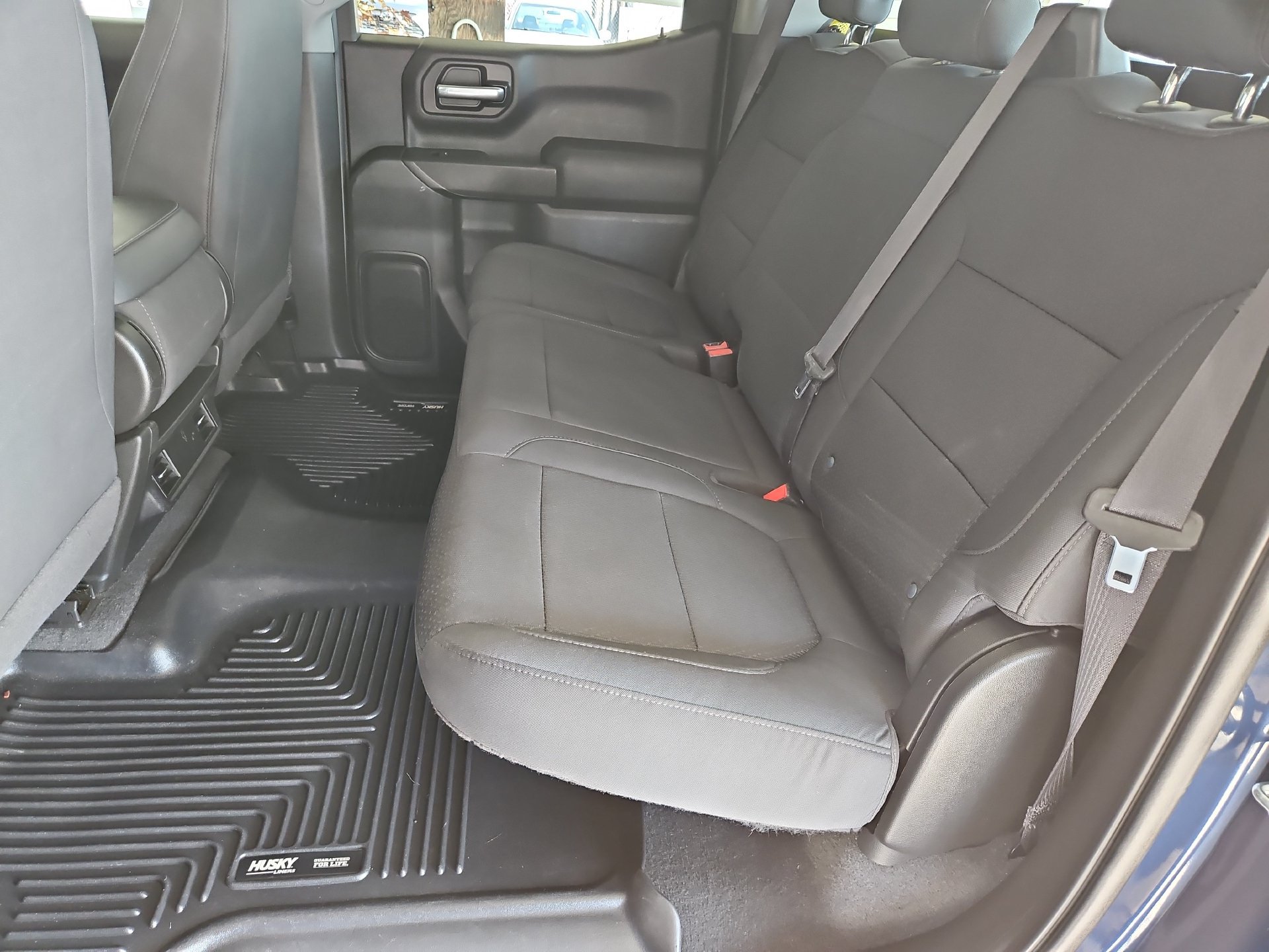 Used 2021 Chevrolet Silverado 1500 Custom Trail Boss w/ Safety Confidence Package AWD/4WD image 18