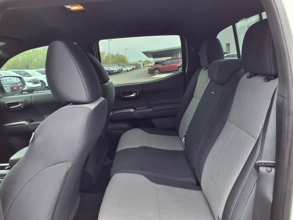 Used 2021 Toyota Tacoma TRD Sport w/ Technology Package RWD image 23