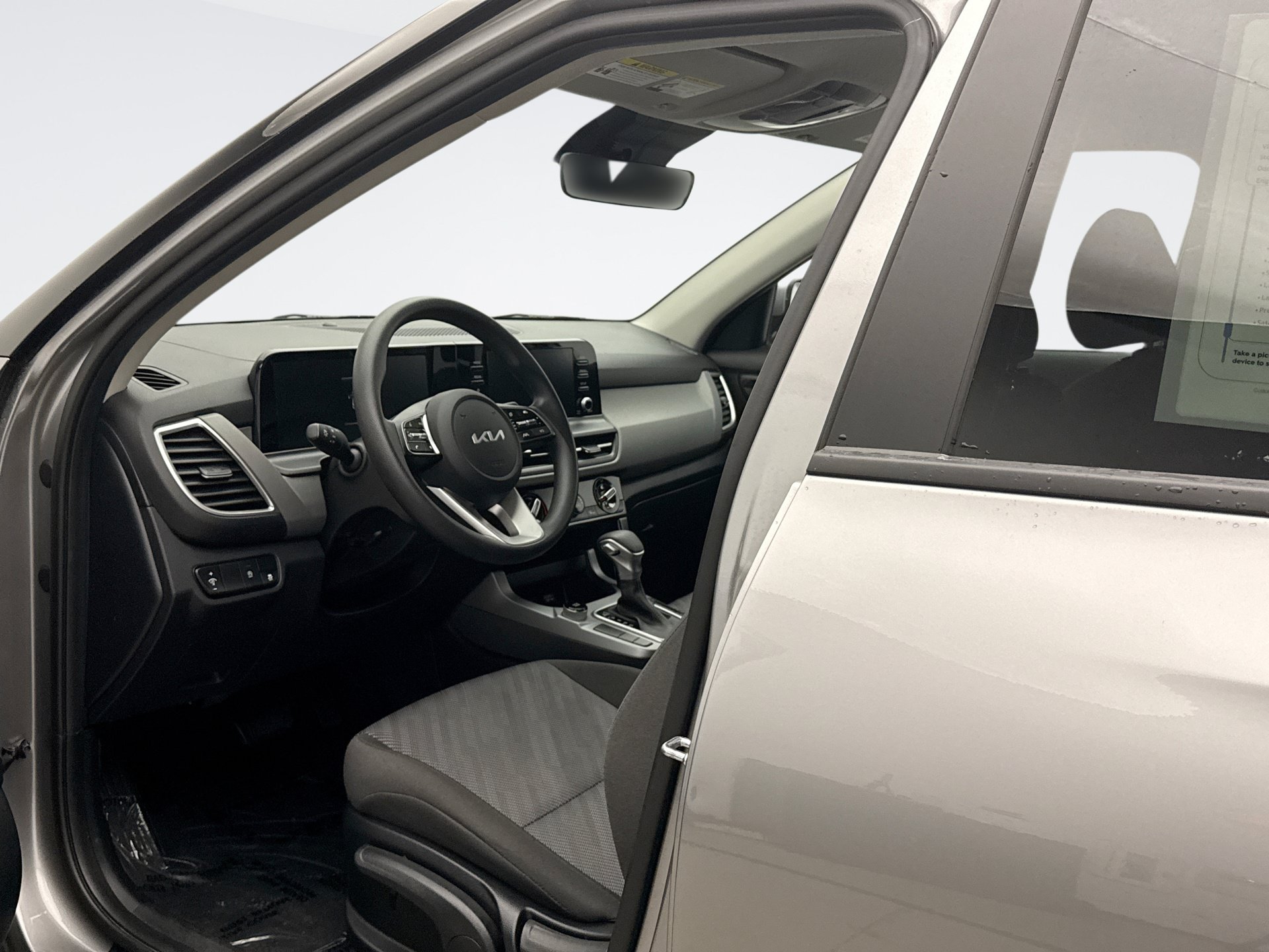 Used 2026 Kia Seltos LX AWD/4WD image 10