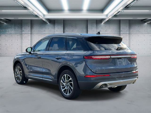Used 2022 Lincoln Corsair AWD w/ Equipment Group 101A image 6