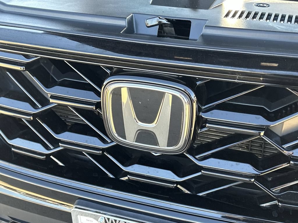 Used 2025 Honda CR-V Sport-L image 29