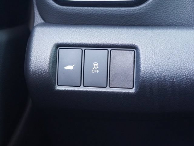 Used 2023 Honda Pilot Touring image 17