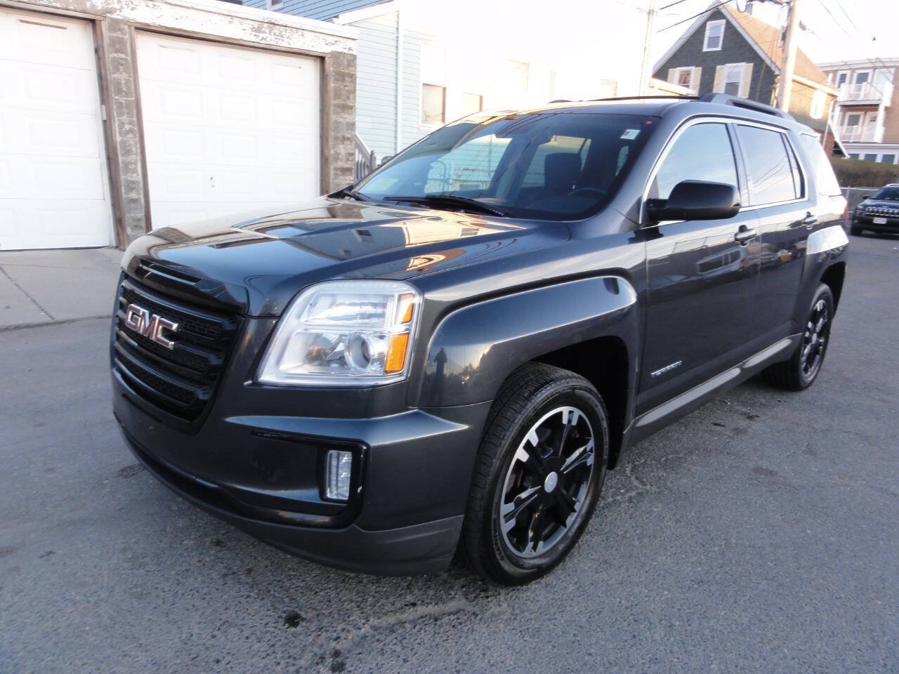 Used 2017 GMC Terrain SLE w/ Nightfall Package AWD/4WD image 17