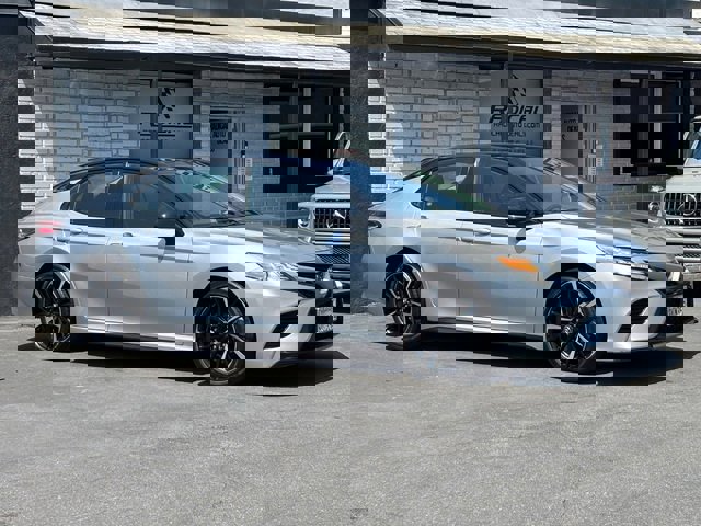 Used 2020 Toyota Camry XSE image 9